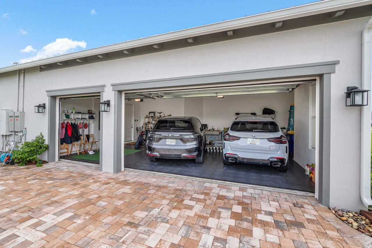 BRIDGEWATER PRESERVE - Residential