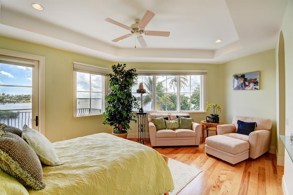 POINT MANALAPAN - Residential