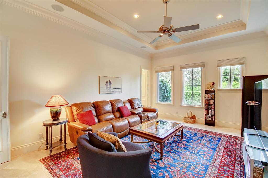 POINT MANALAPAN - Residential