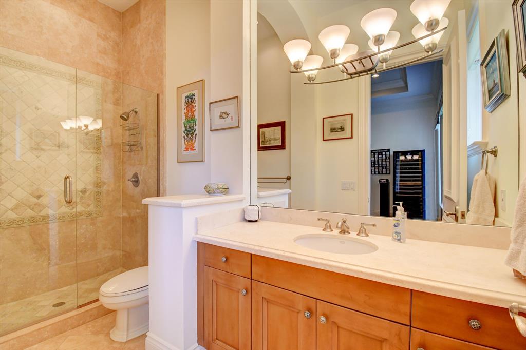 POINT MANALAPAN - Residential