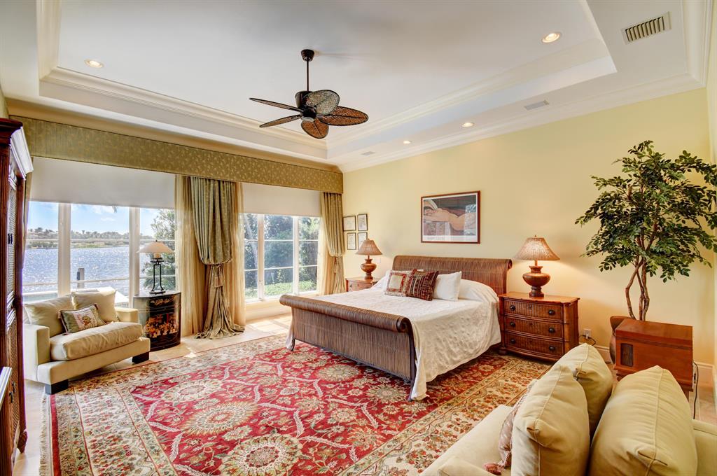 POINT MANALAPAN - Residential