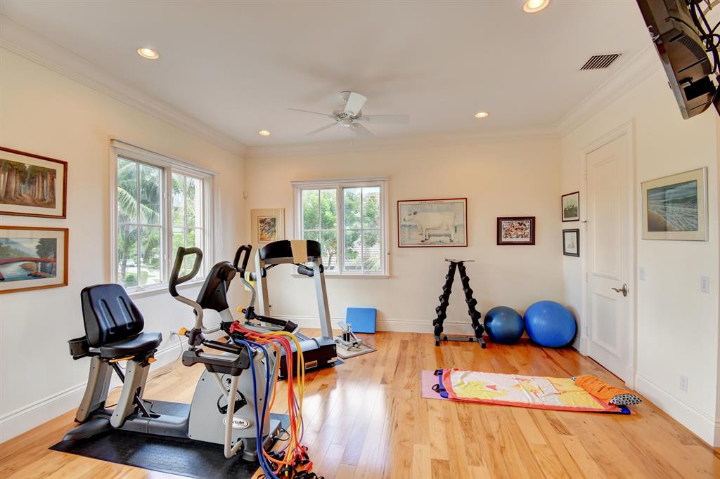 POINT MANALAPAN - Residential