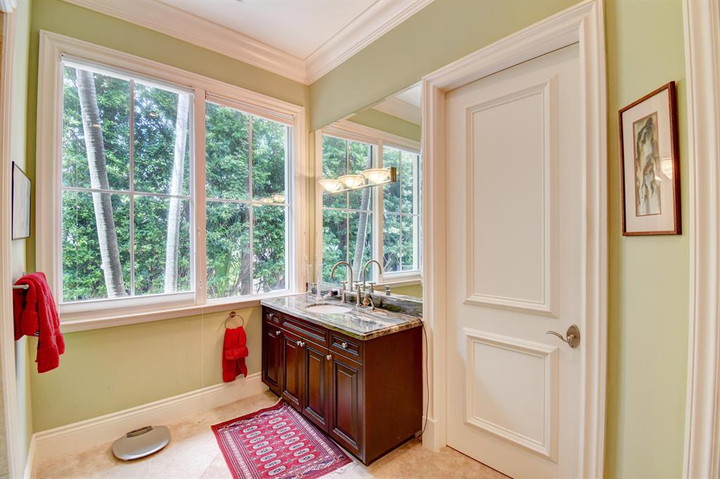 POINT MANALAPAN - Residential