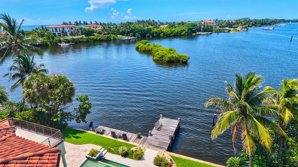 POINT MANALAPAN - Residential