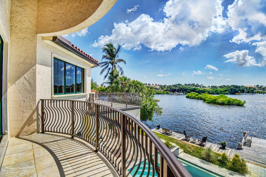 POINT MANALAPAN - Residential