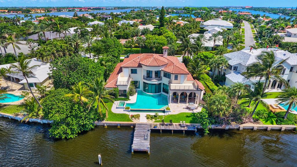 POINT MANALAPAN - Residential