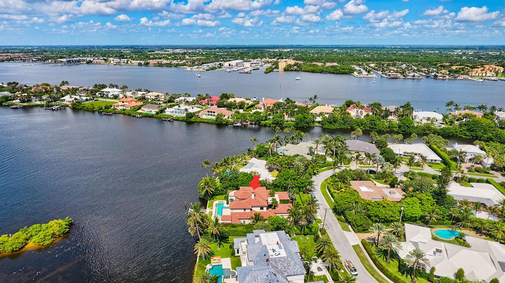 POINT MANALAPAN - Residential