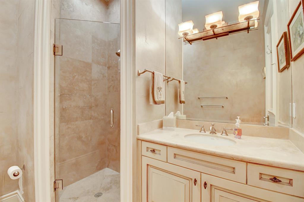 POINT MANALAPAN - Residential