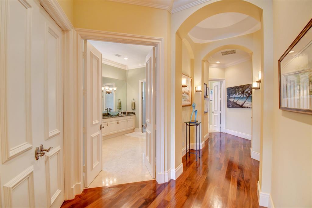 POINT MANALAPAN - Residential