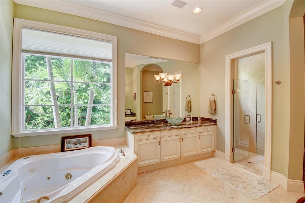 POINT MANALAPAN - Residential