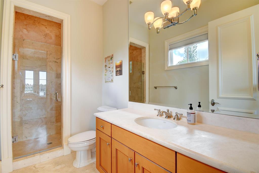 POINT MANALAPAN - Residential