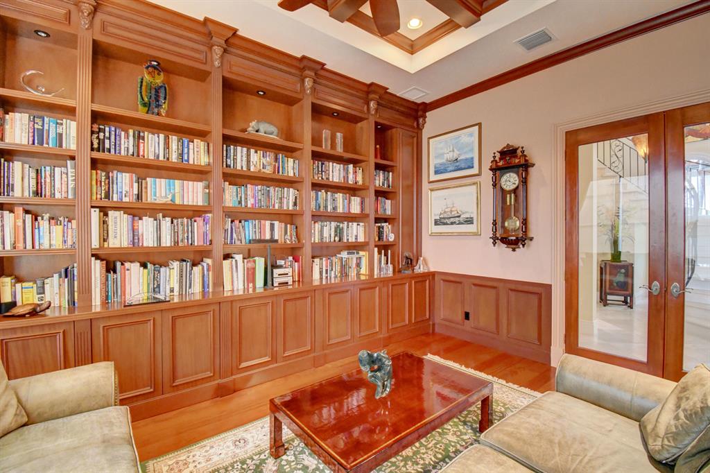 POINT MANALAPAN - Residential