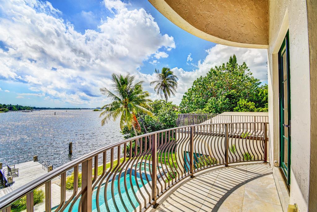 POINT MANALAPAN - Residential