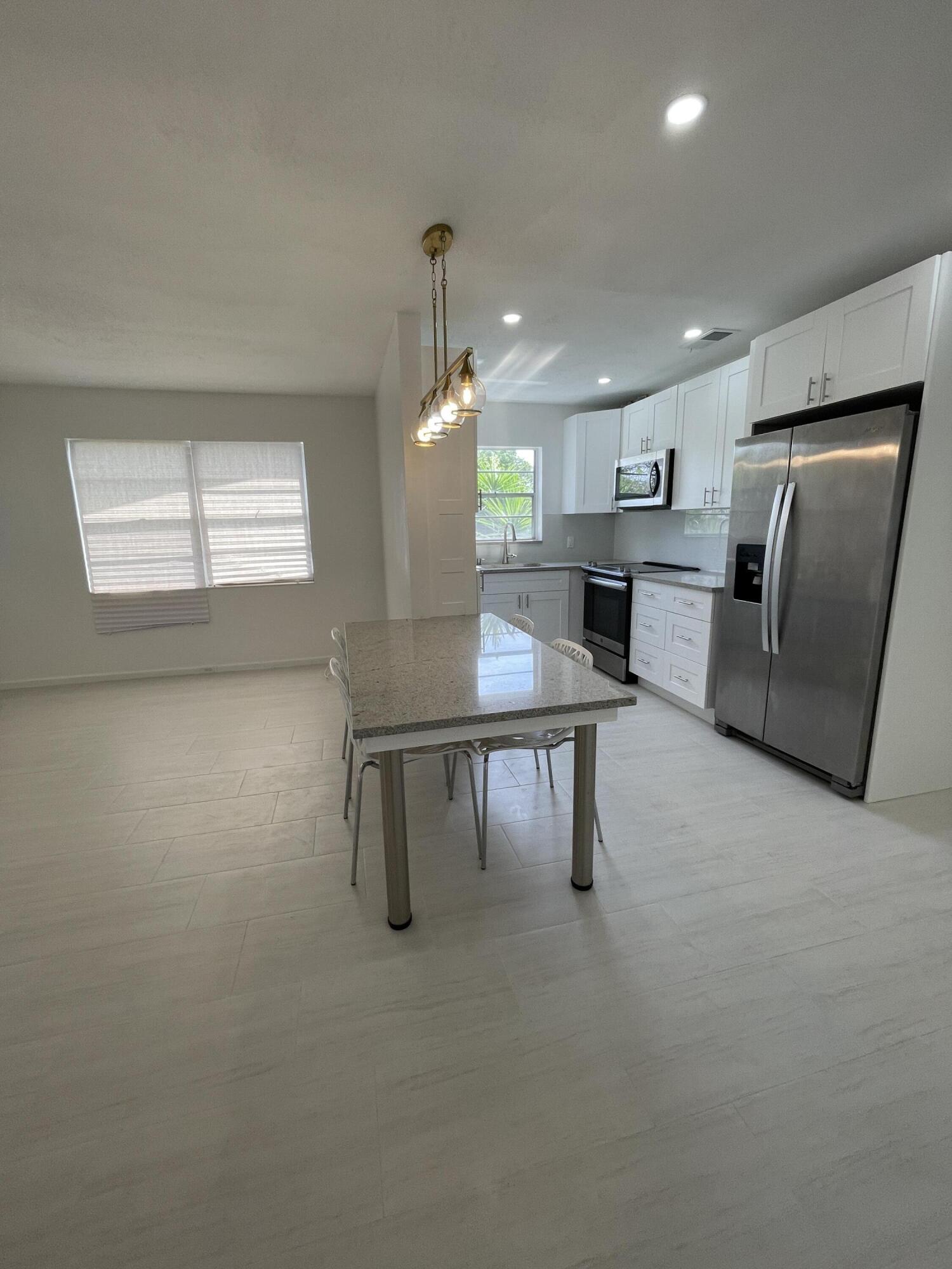 PRESCOTT A CONDO - Residential Lease