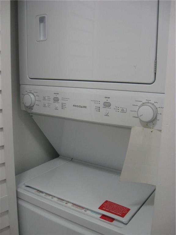 CYPRESS TRACE CONDO - Residential