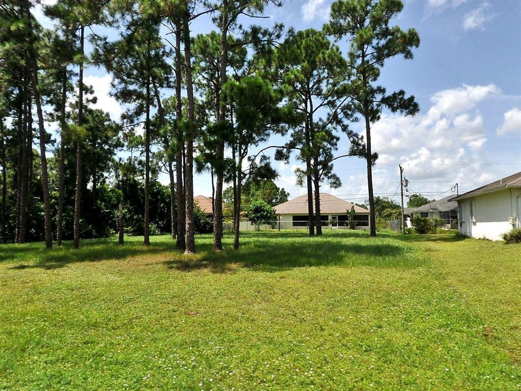 Photo of 1748 SW Erie Street, Port Saint Lucie, FL 34953 (MLS # R10768137)