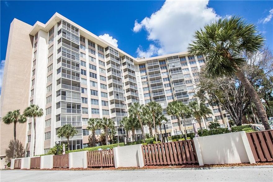 FABULOUS 12TH FLOOR CORNER CONDO. IN HIGH-RISE COUNTRY CLUB TOWER, FEATURING GORGEOUS NORTHEAST CITY VIEWS * IMMACULATELY MAINTAINED 2-BEDROOM, 2-BATH, LIGHT & BRIGHT UNIT * LARGEST SQ.FT. MODEL * UPGRADED KITCHEN * FORMAL DINING ROOM * WALK-IN CLOSET * UPDATED VANITIES * SCREENED BALCONY * AMPLE STORAGE * CLEAN LAUNDRY FACILITIES * BEAUTIFUL POOL * SECURE BUILDING,   24/7 GUARD AT FRONT DESK * GREAT CENTRAL LOCATION * HOPA BUILDING, BUT CURRENTLY ROOM FOR ALL AGES, KIDS OVER 14 ONLY * HURRY ON THIS ONE!