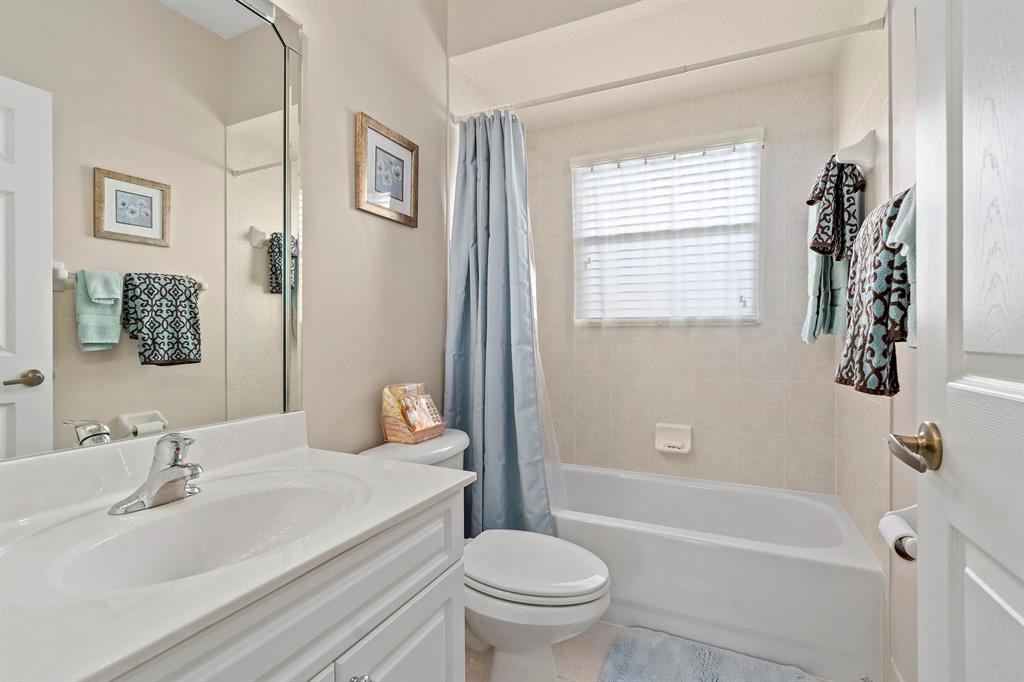 PORT ST LUCIE SECTION 46 1ST REPLAT - Residential