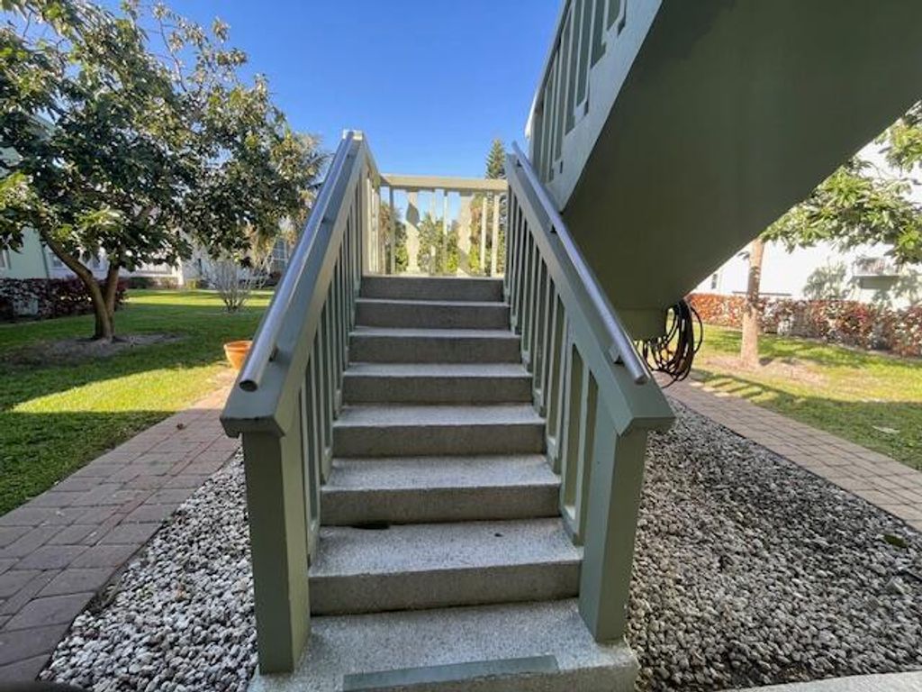 Photo of 66 Easthampton C #C, West Palm Beach, FL 33417 (MLS # R10957404)