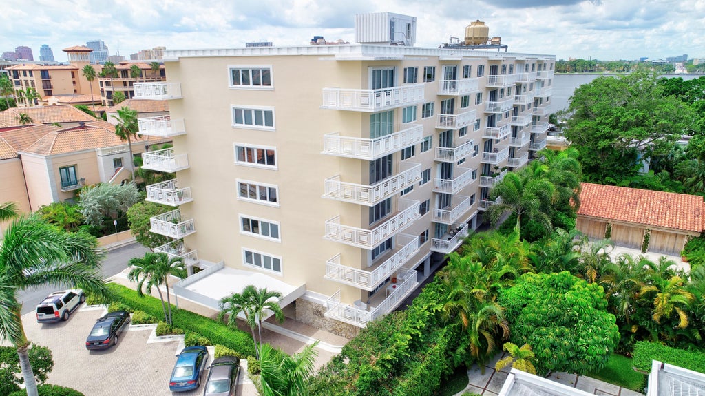 Photo of 250 Bradley Place #408, Palm Beach, FL 33480 (MLS # B26038753)
