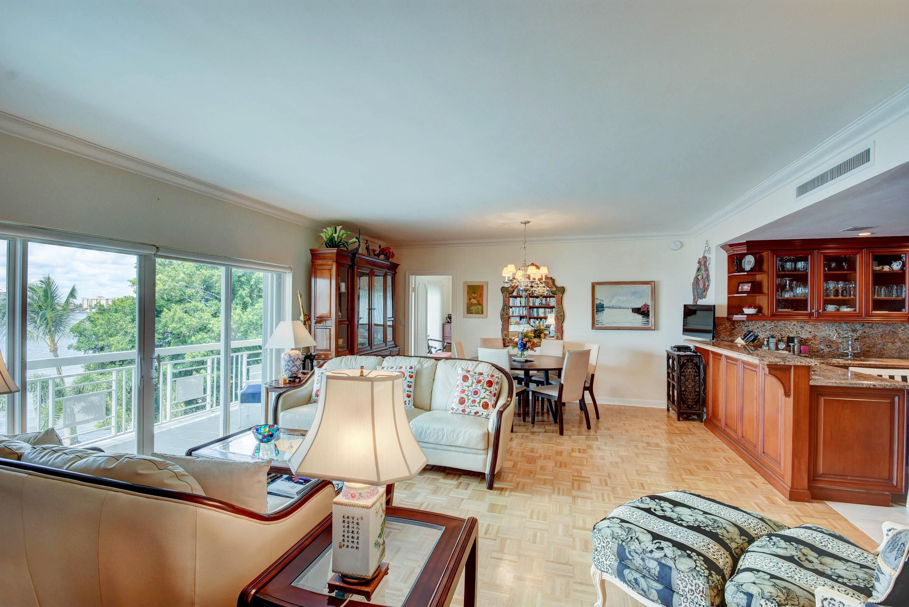 250 Bradley Place 408