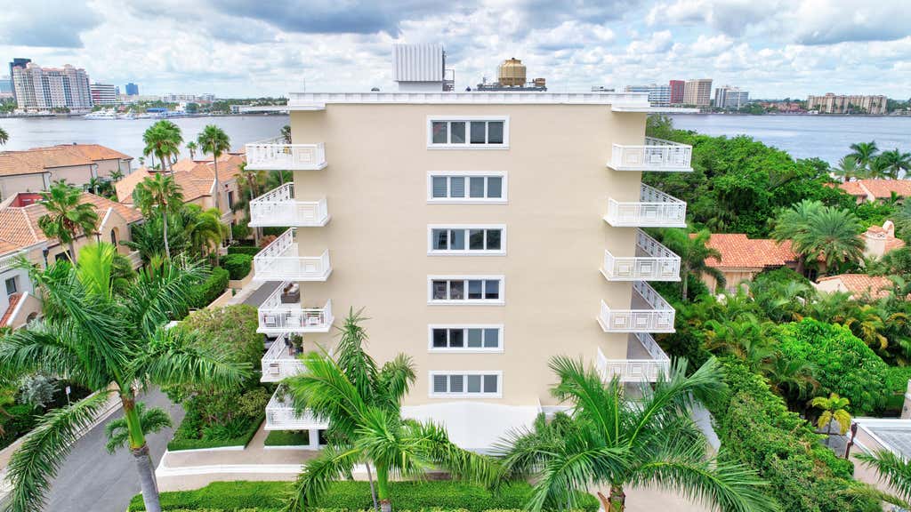 Photo of 250 Bradley Place #408, Palm Beach, FL 33480 (MLS # B26038753)