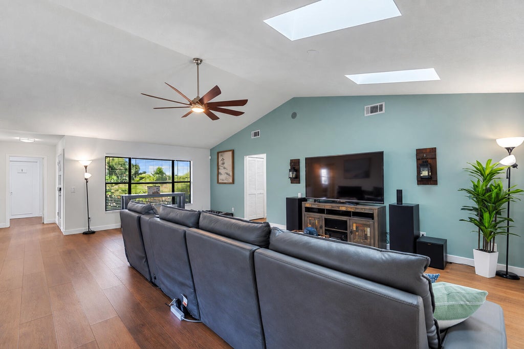 Photo of 330 W FOREST Trail, Vero Beach, FL 32962 (MLS # B26078593)