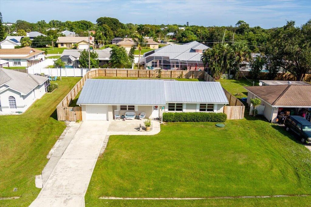 Photo of 2543 SE Petit Lane, Port Saint Lucie, FL 34952 (MLS # R10938386)