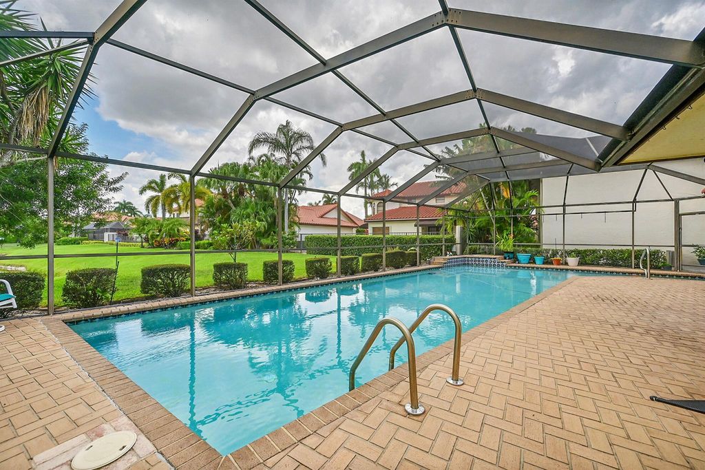 Photo of 22557 Esplanada Drive, Boca Raton, FL 33433 (MLS # R11013011)