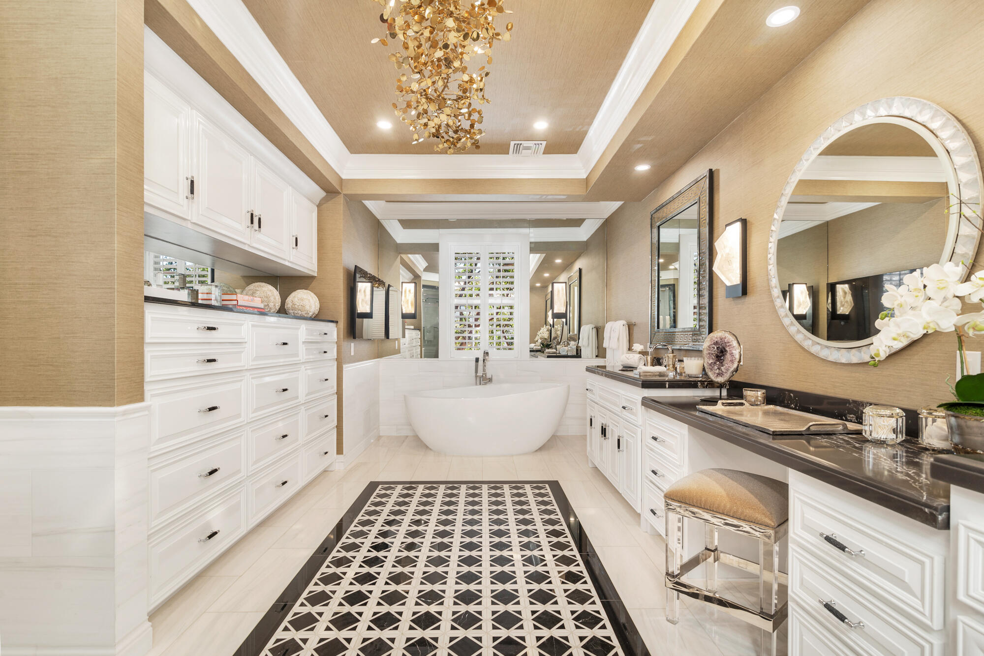 VEST POCKET LAKE WORTH FARMS IN - Residential