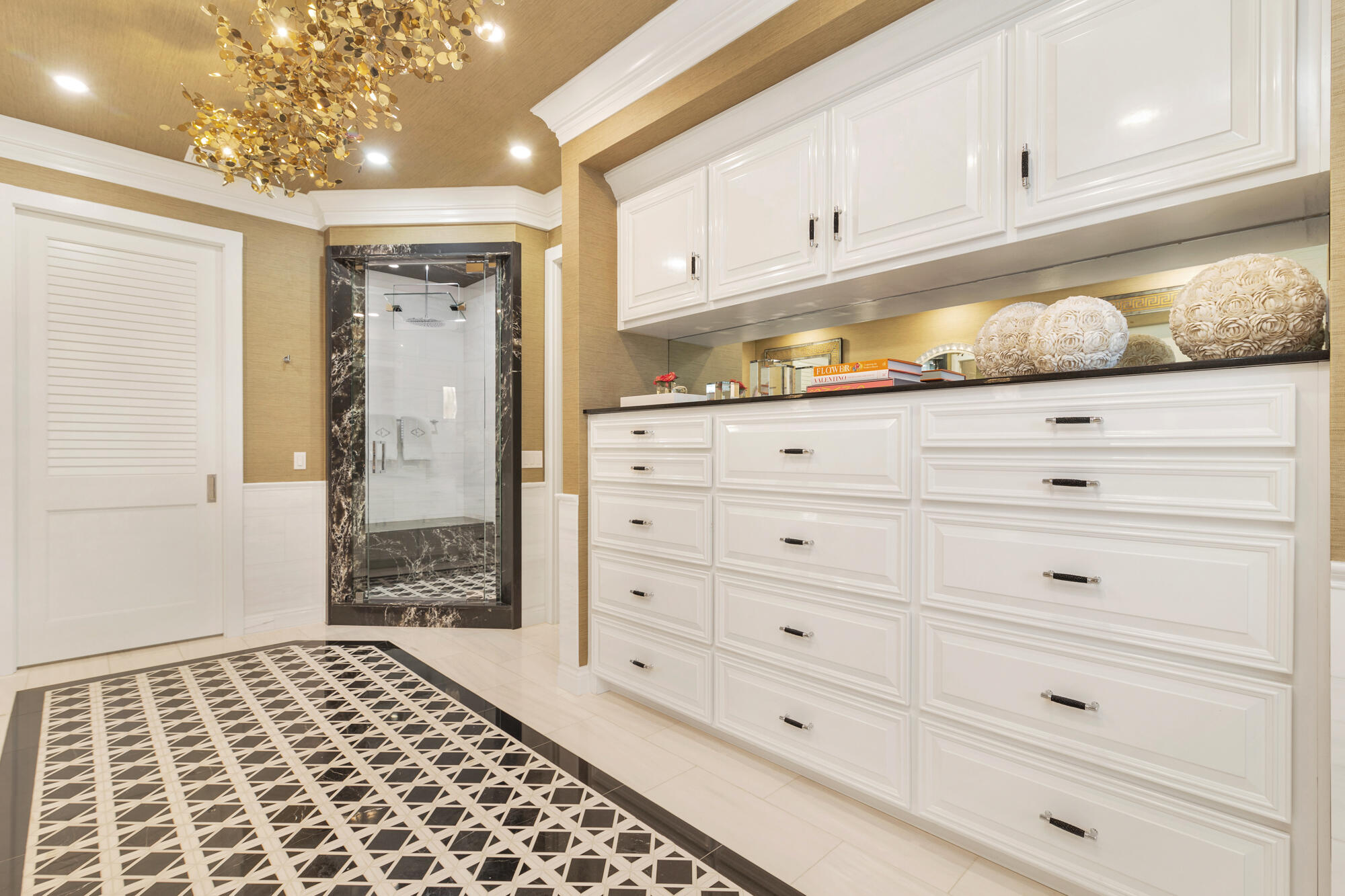 VEST POCKET LAKE WORTH FARMS IN - Residential