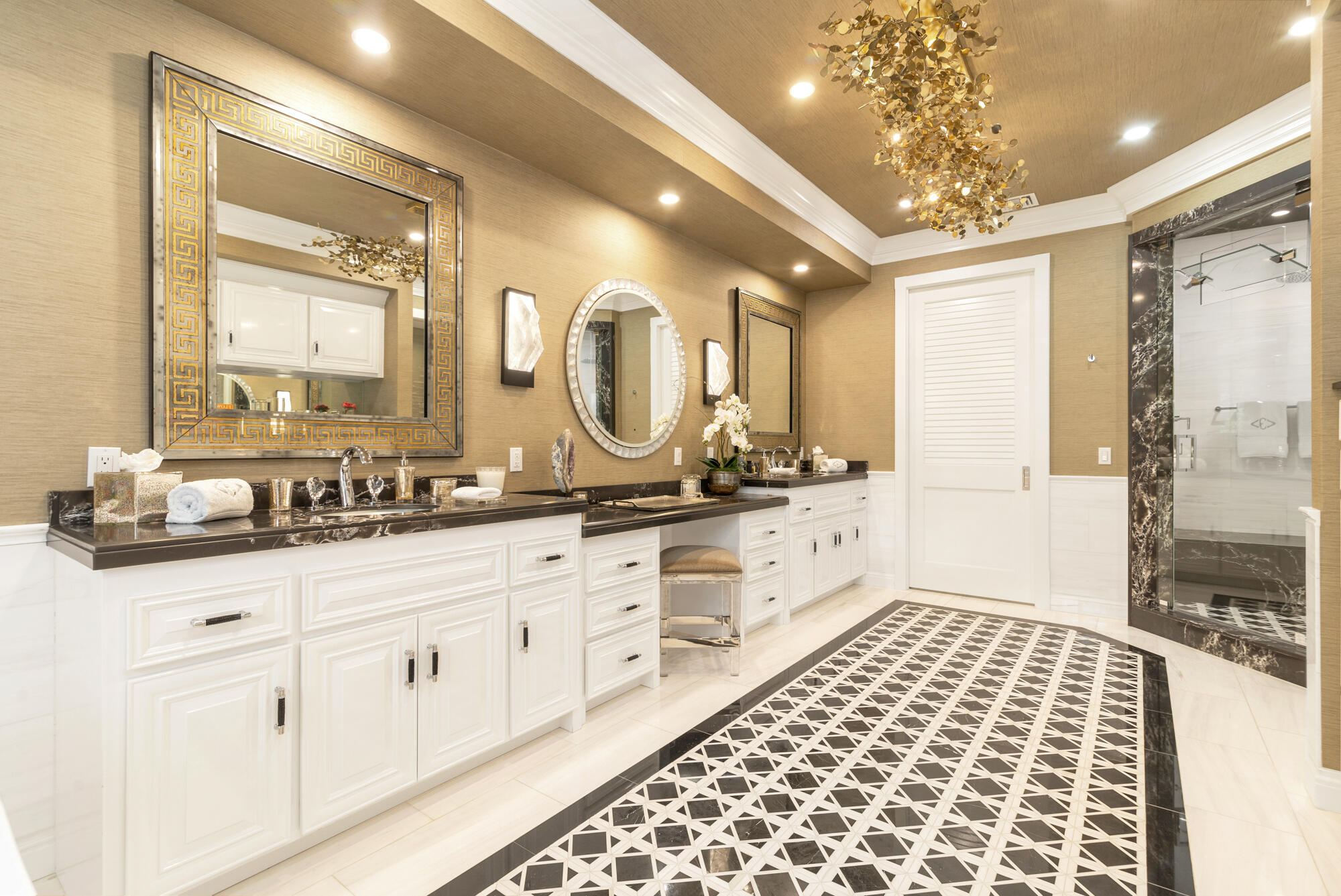 VEST POCKET LAKE WORTH FARMS IN - Residential