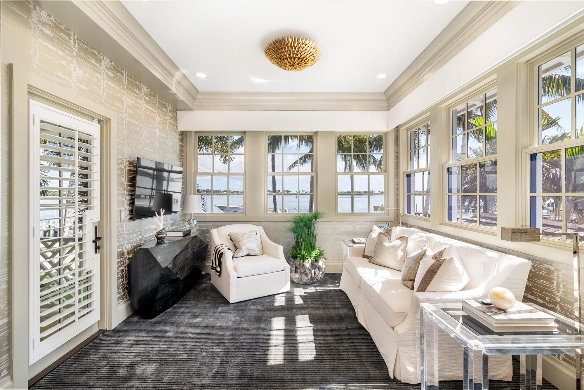 VEST POCKET LAKE WORTH FARMS IN - Residential