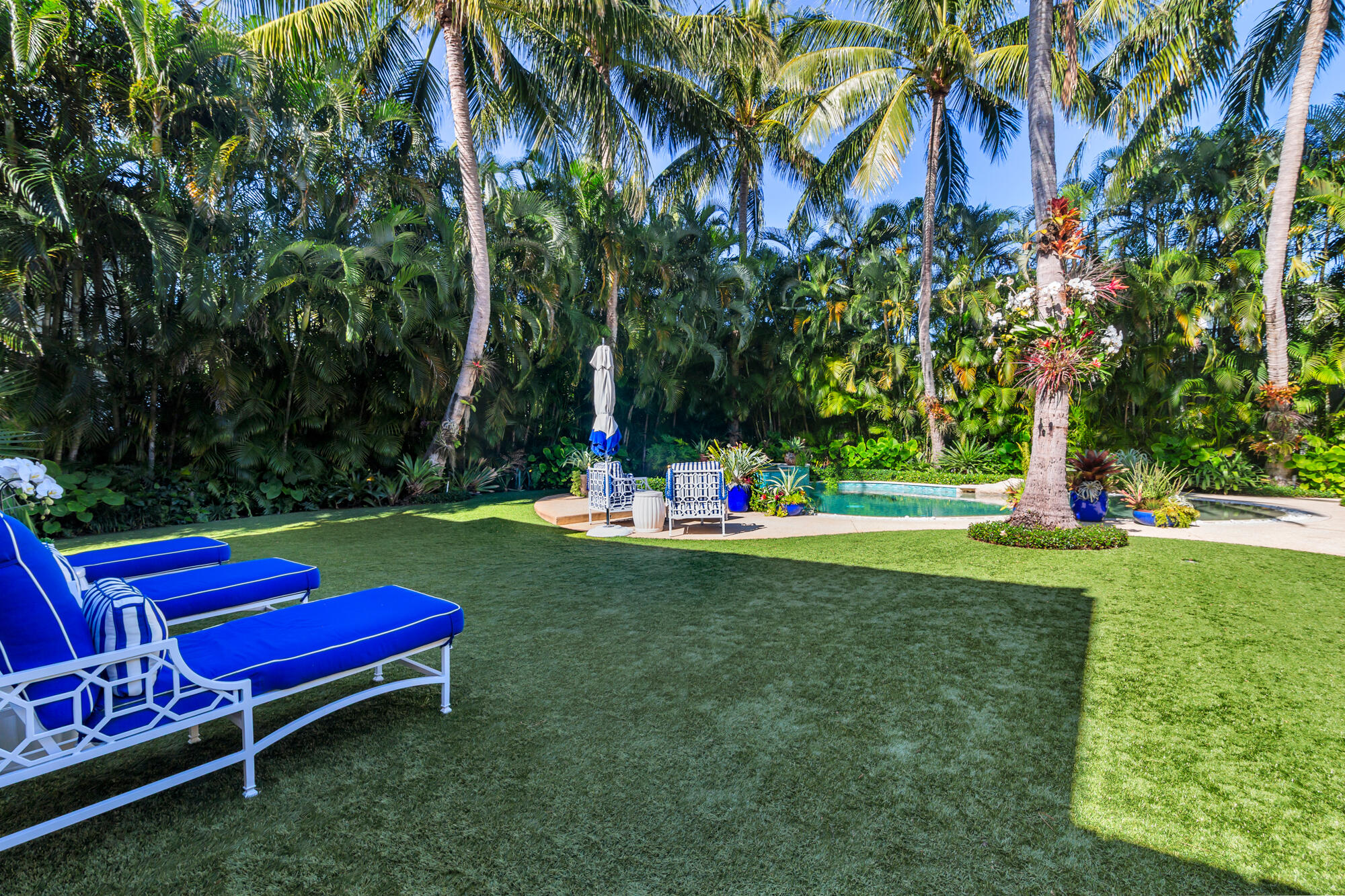 VEST POCKET LAKE WORTH FARMS IN - Residential