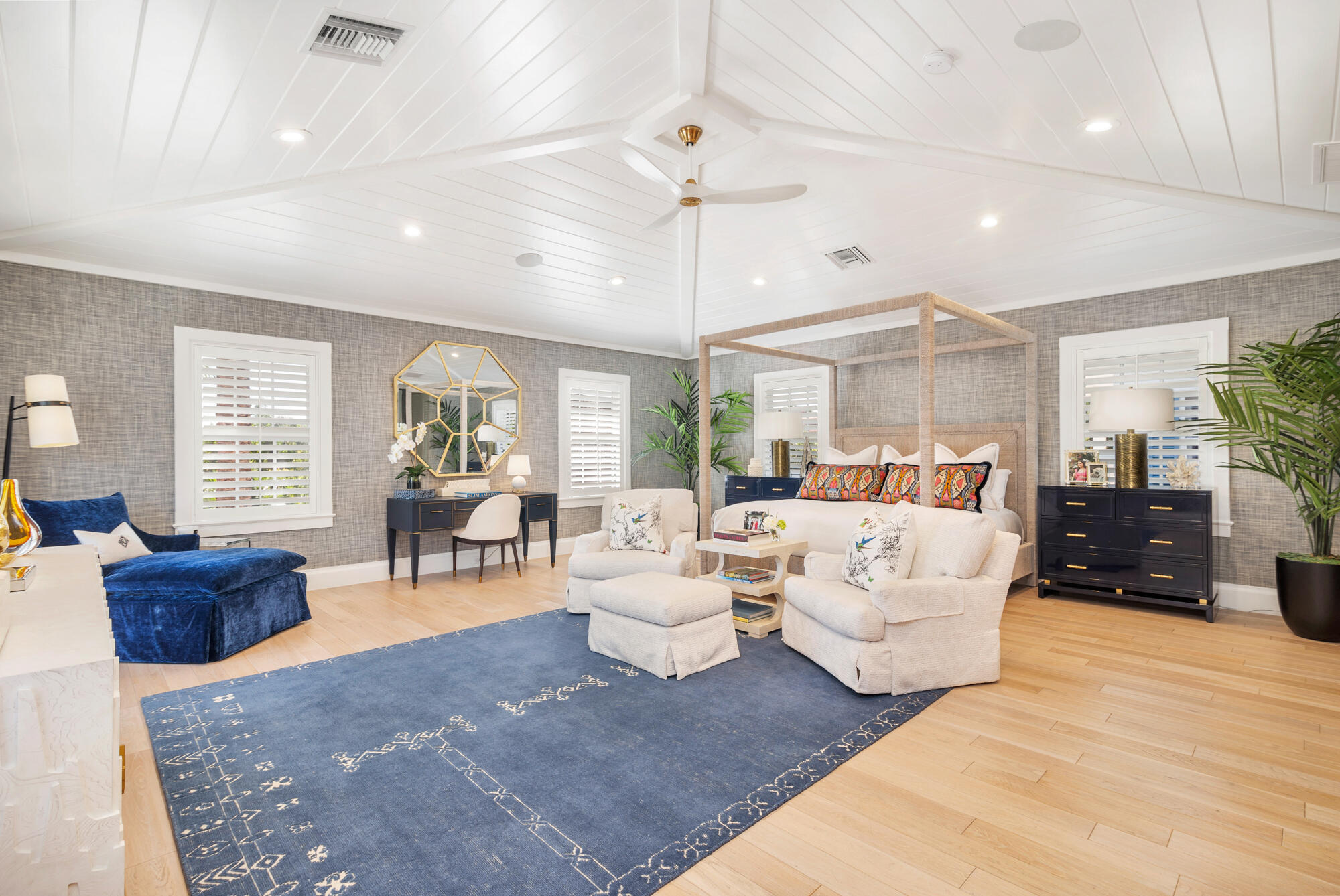 VEST POCKET LAKE WORTH FARMS IN - Residential