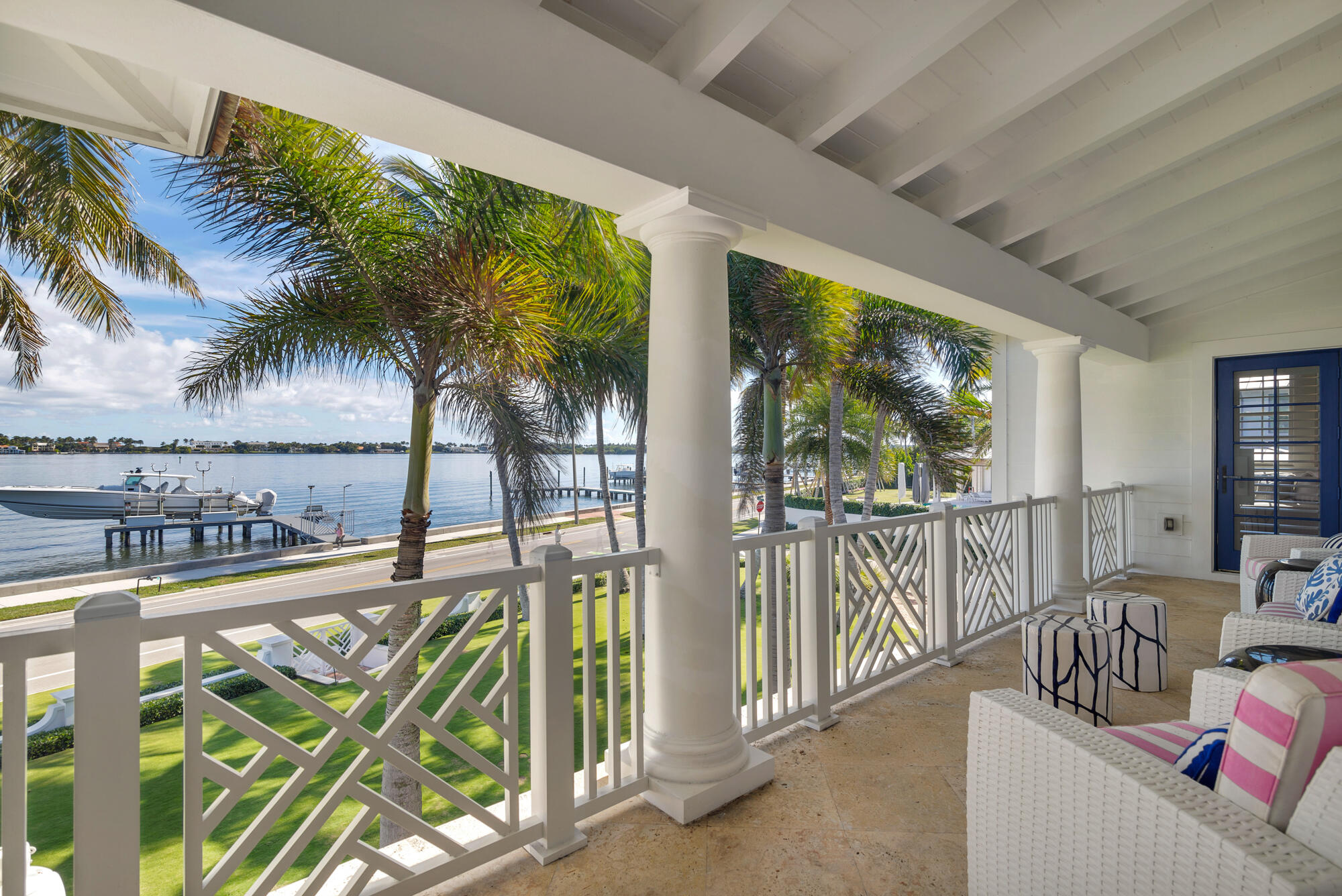 VEST POCKET LAKE WORTH FARMS IN - Residential