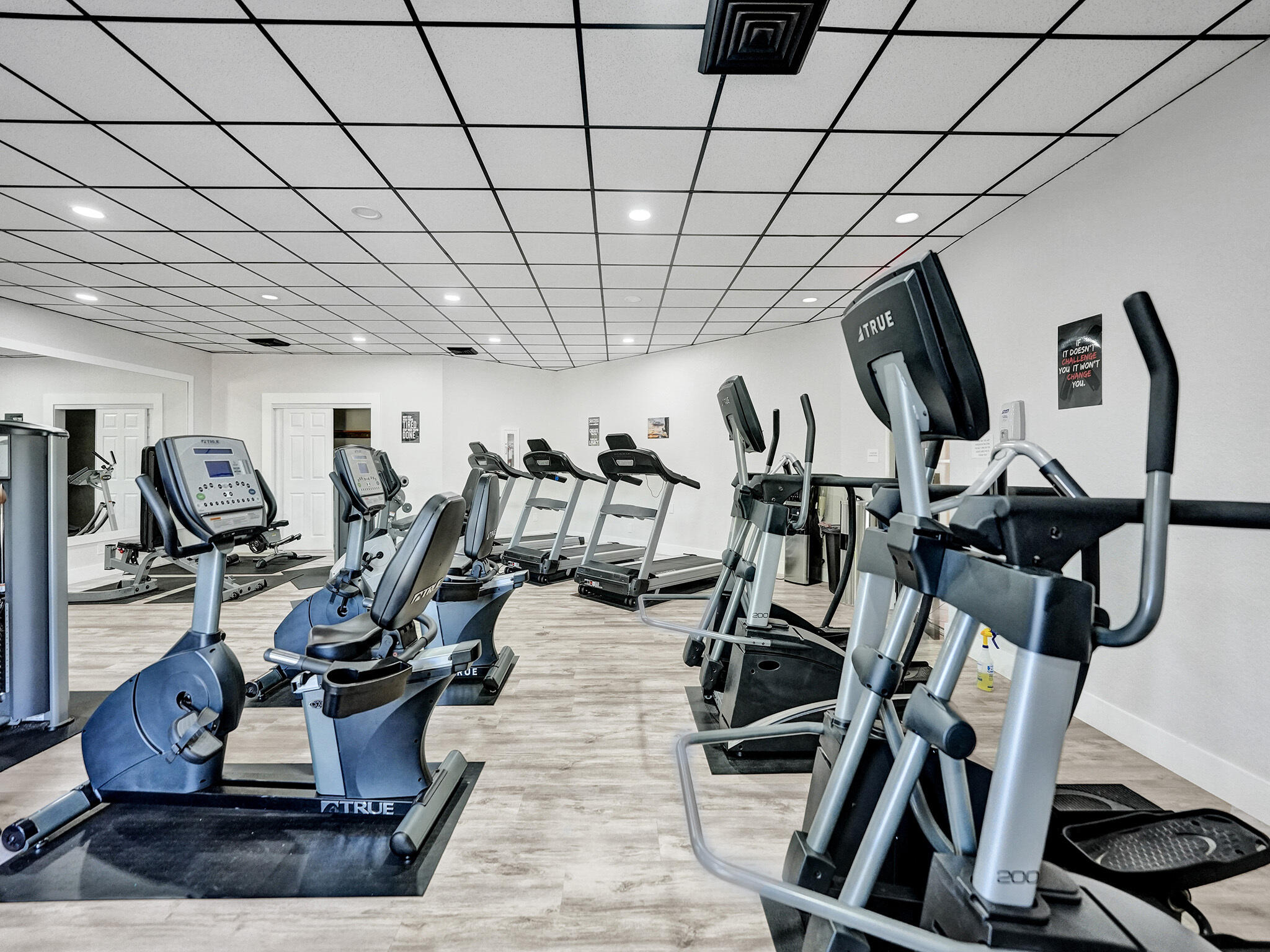 LAVERS DELRAY RACQUET CLUB CONDO - Residential Lease