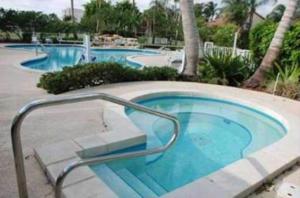 SEMINOLE GARDENS AT WOODBINE - Residential