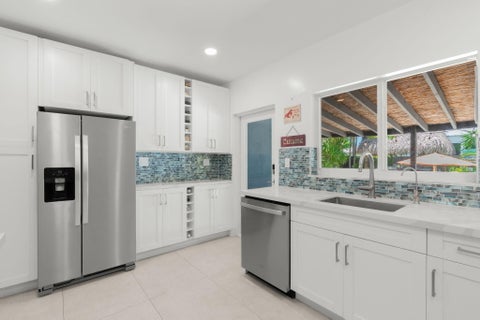 Tiny photo for 1522 NE 17th Terrace, Fort Lauderdale, FL 33304 (MLS # B26046427)