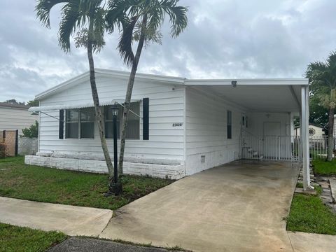 Mobile Home in Pembroke Pines FL 21620 Heritage Circle Cir 1.jpg