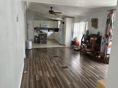 Mobile Home in Pembroke Pines FL 21620 Heritage Circle Cir 7.jpg