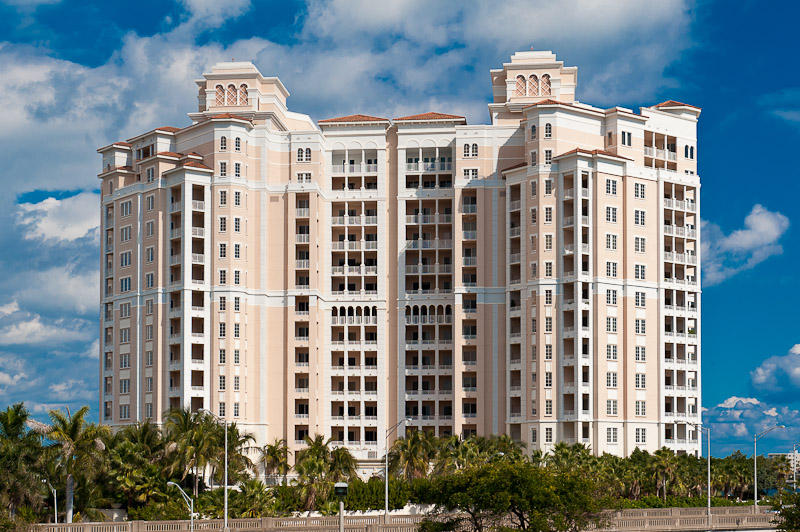 ONE WATERMARK PLACE OF TH - Residential