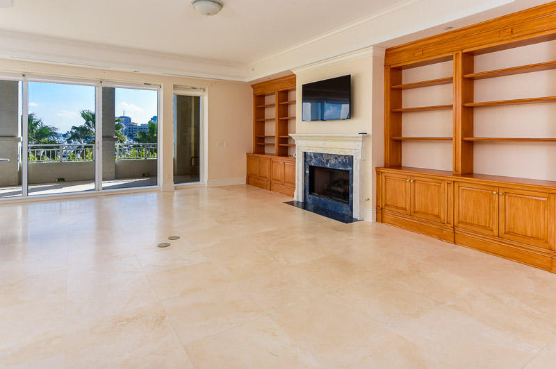 ONE WATERMARK PLACE OF TH - Residential