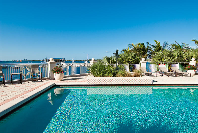 ONE WATERMARK PLACE OF TH - Residential