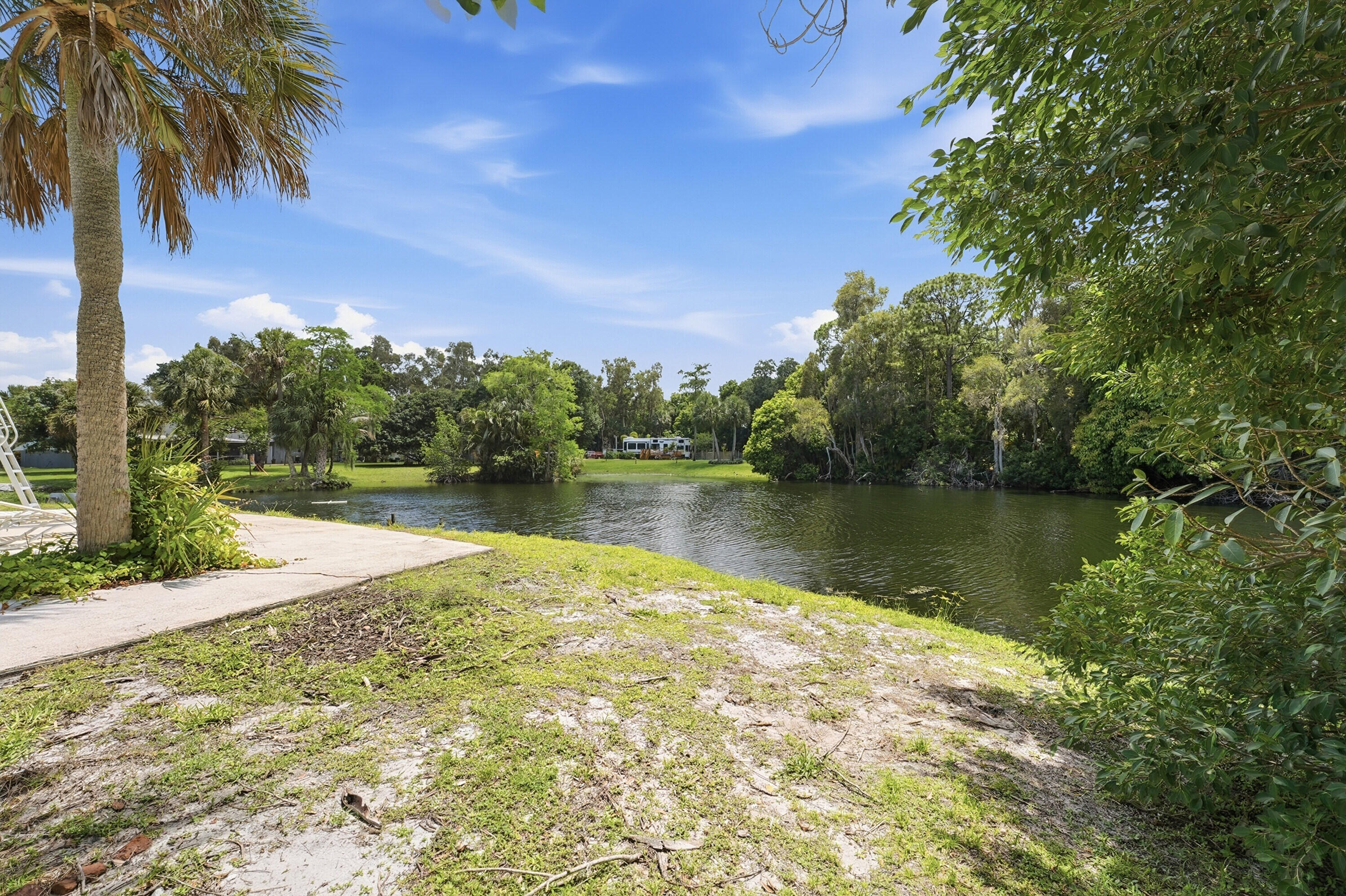 S/D OF 12-45-42, SE 1/4 IN - Residential