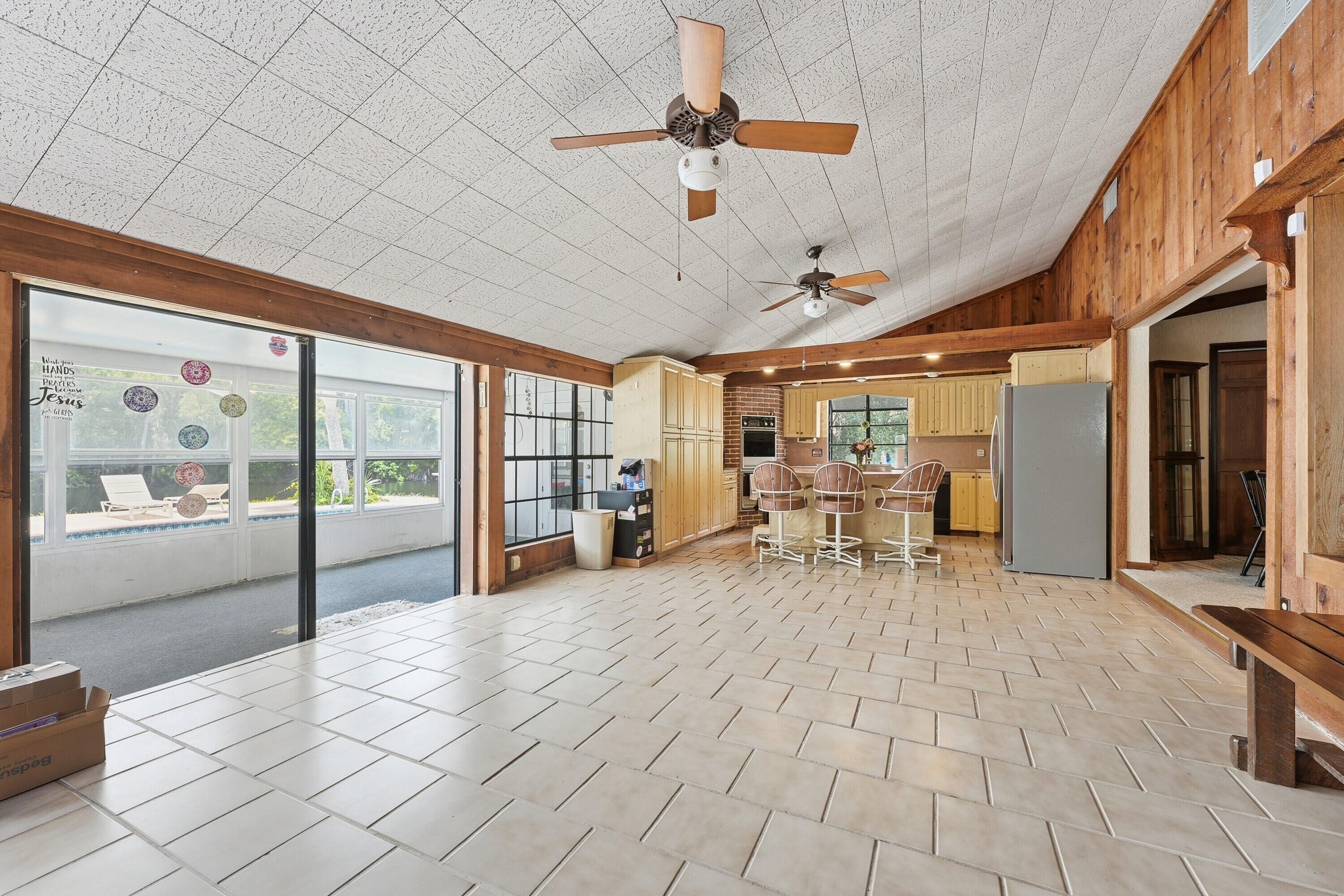 S/D OF 12-45-42, SE 1/4 IN - Residential