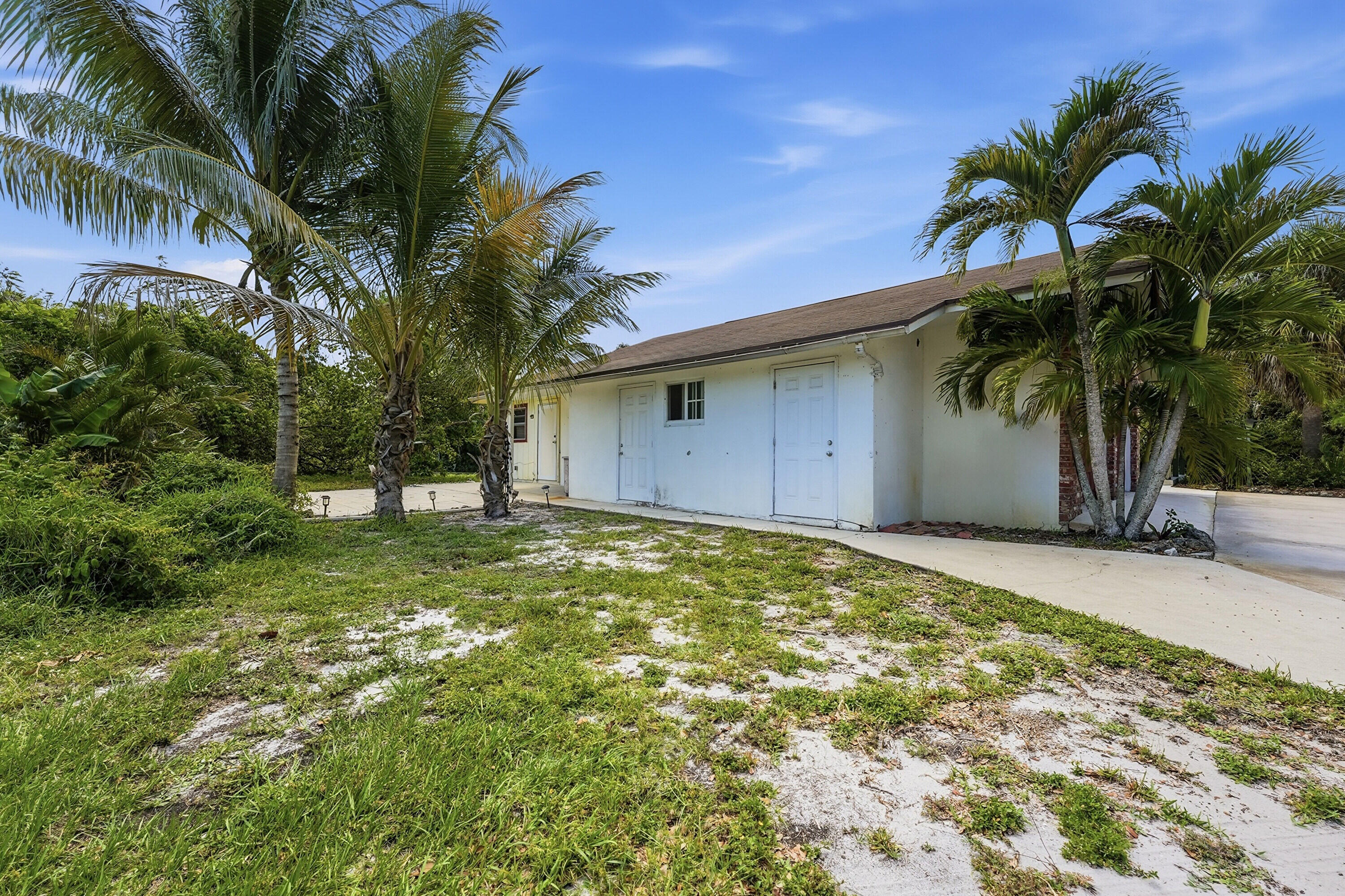 S/D OF 12-45-42, SE 1/4 IN - Residential