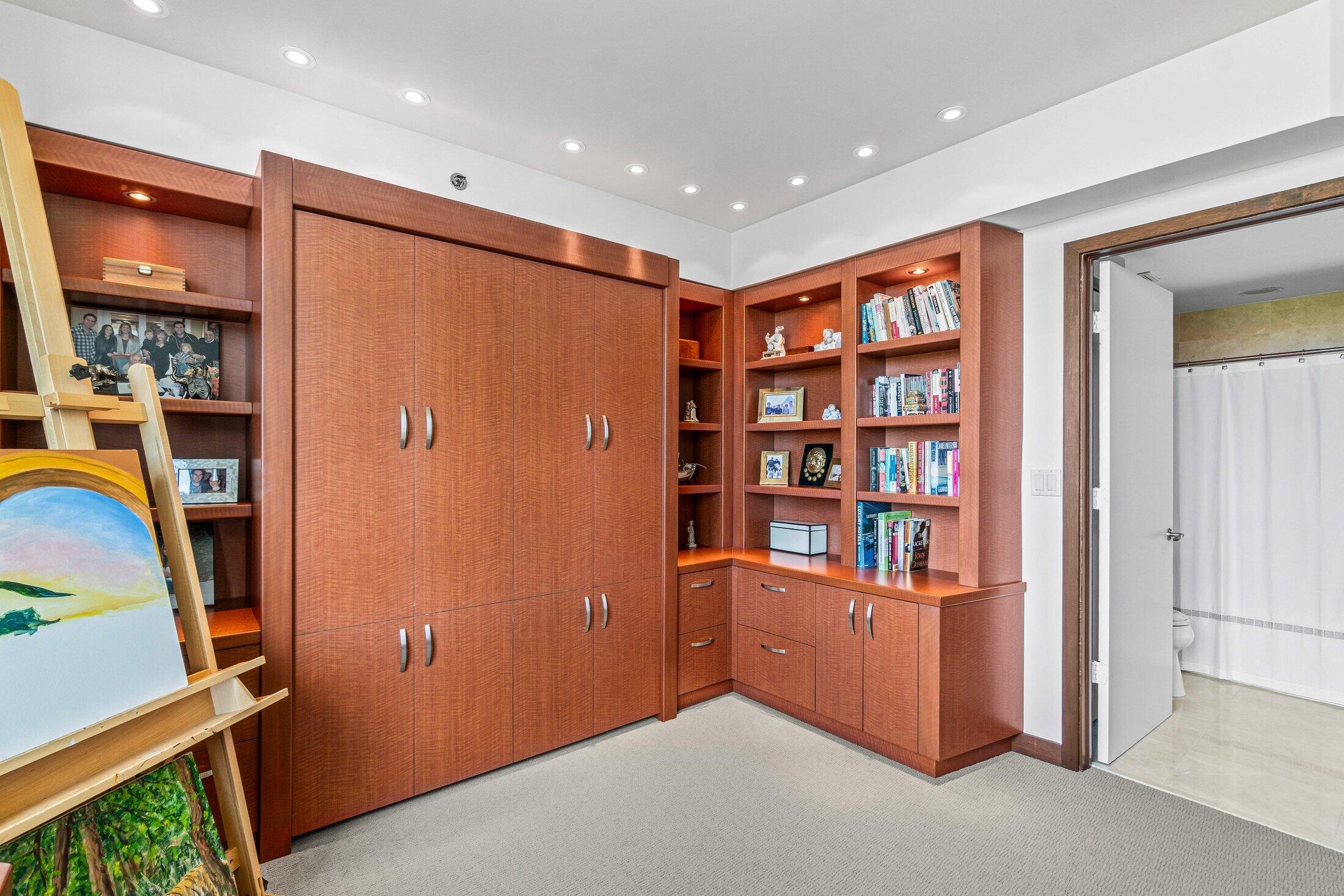 TOSCANA SOUTH CONDO - Residential