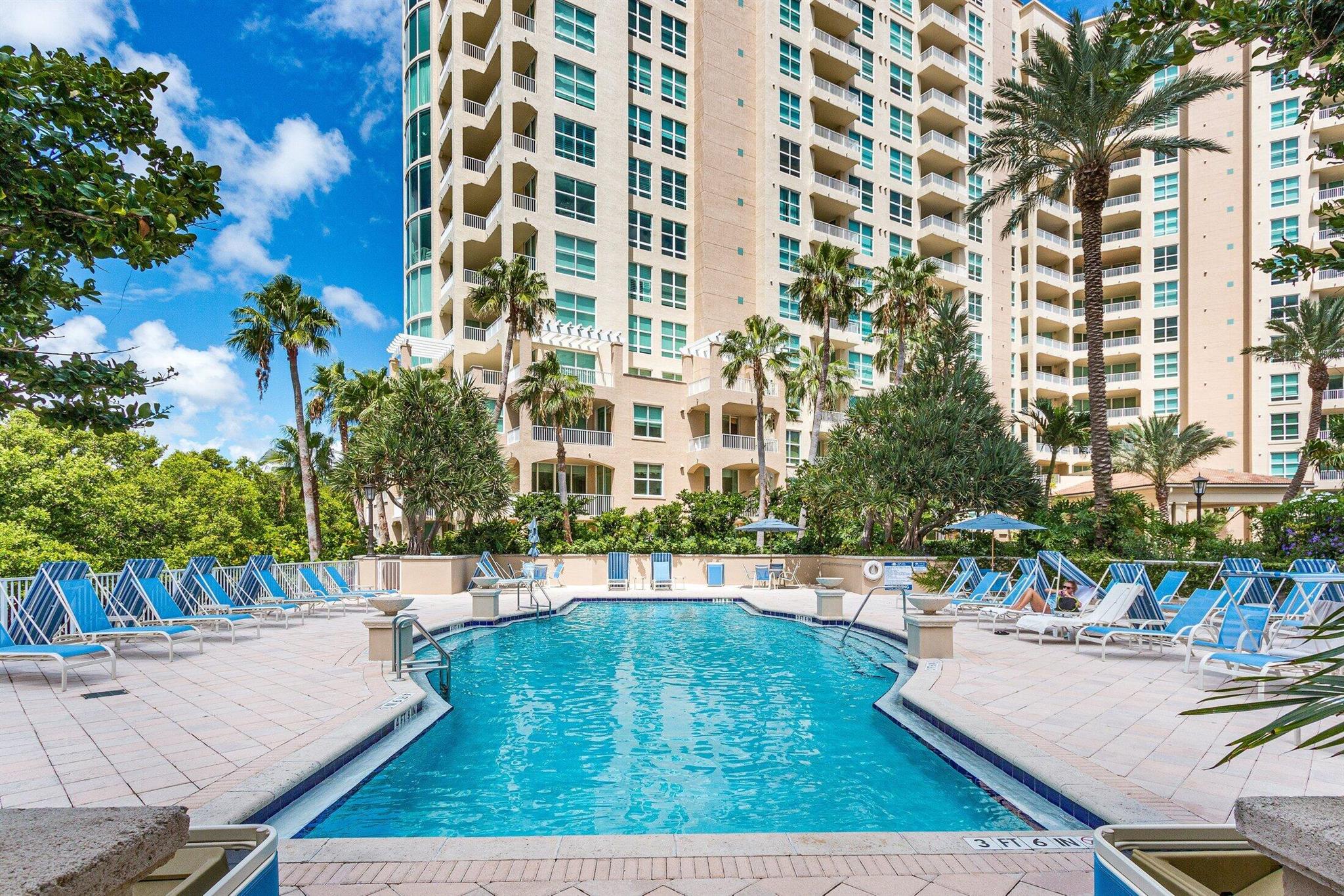 TOSCANA SOUTH CONDO - Residential