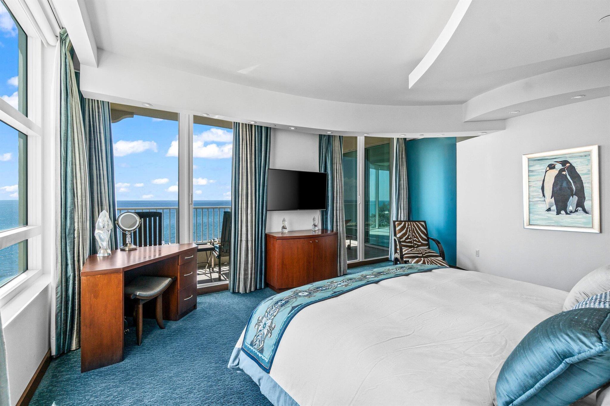 TOSCANA SOUTH CONDO - Residential